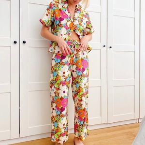 Wray Long Lounge Set in Acid Floral